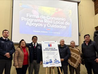 Personal municipal y autoridades locales durante el lanzamiento de la Red Local de Apoyos y Cuidados en Pemuco.